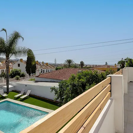 Luxury With Private Pool And Unique Views Pass The Keys Holiday home